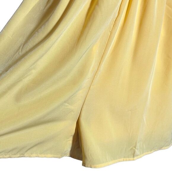 Love Tree Women's Sleeveless Crochet Open Back Yellow Romper Size S NWT - Picture 12 of 13